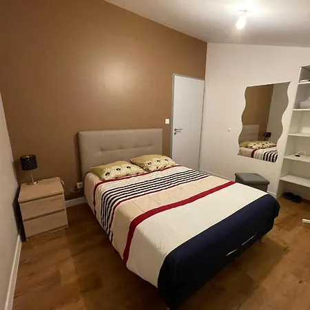 Nyaraló De 2 - Ancenis A11 - Logis Du Chateau Rouge *