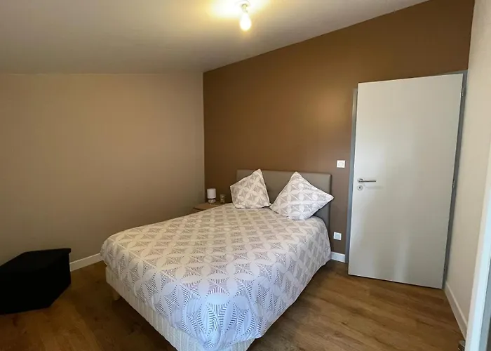 De 2 - Ancenis A11 - Logis Du Château Rouge Casa de Férias