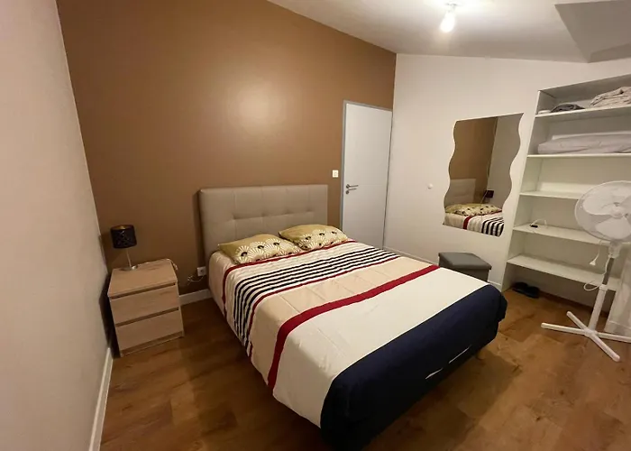 Casa de Férias De 2 - Ancenis A11 - Logis Du Château Rouge *